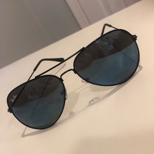 Ray-Ban Aviators